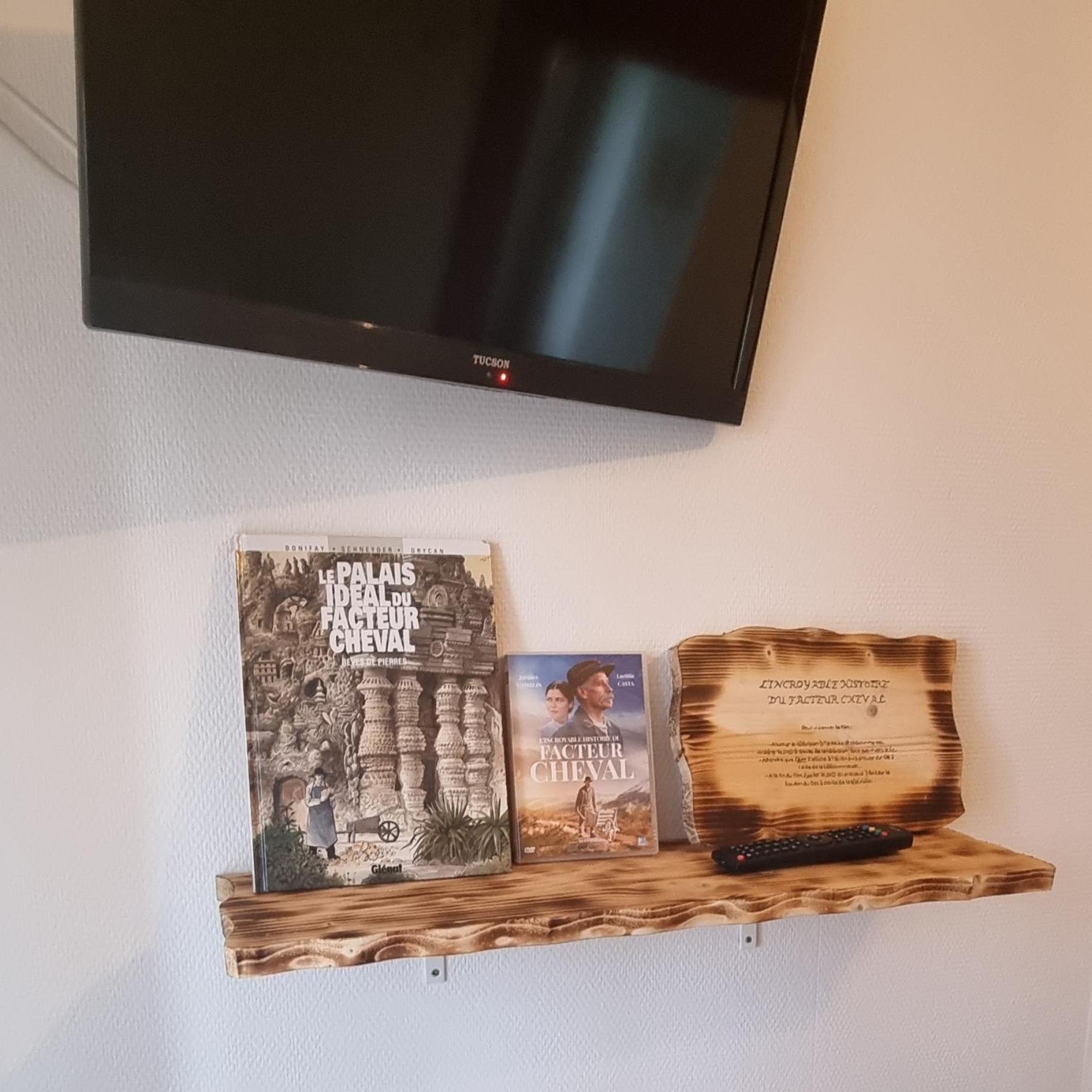 לינה וארוחת בוקר Le Grand-Serre L'Hirondelle מראה חיצוני תמונה
